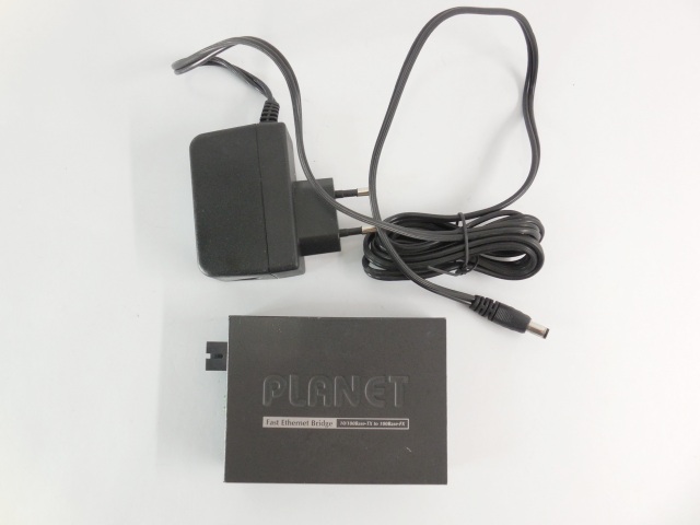 Медиаконвертер Planet FT-806A20 - Pic n 244168