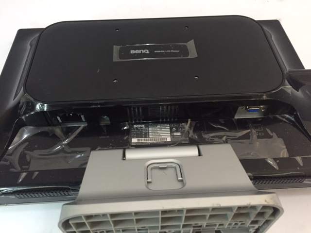 Монитор TFT BenQ E900HDA, 18.5" - Pic n 250968