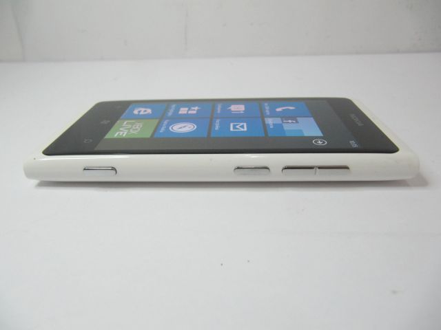 Смартфон Nokia Lumia 800 - Pic n 255038