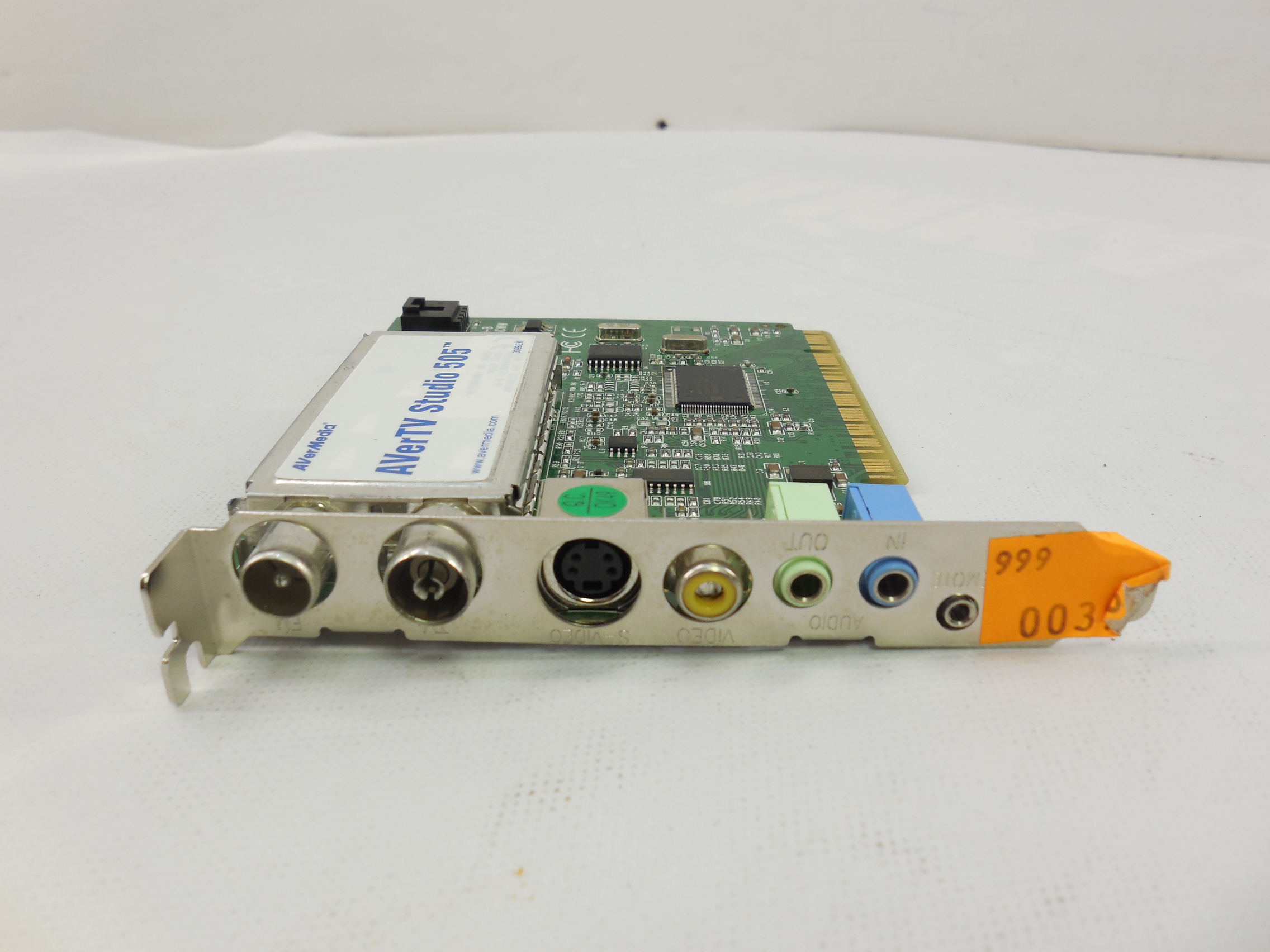 ТВ-тюнер AVerMedia Technologies AverTV Studio 505 - Pic n 257214