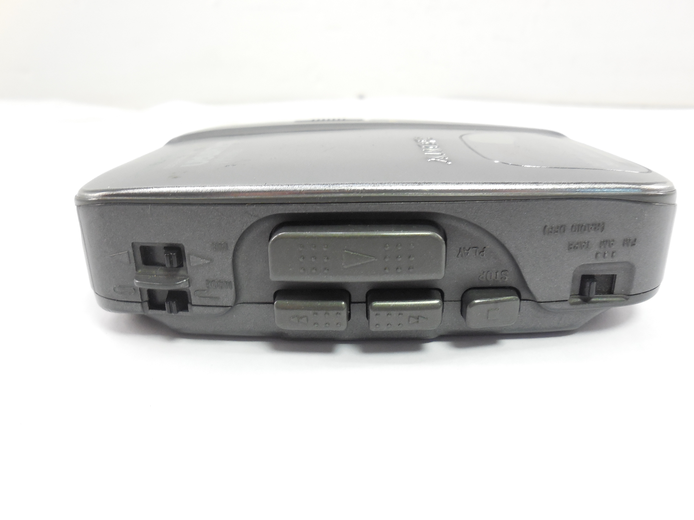 Кассетный аудио плеер Sony WM-FX323 - Pic n 258376