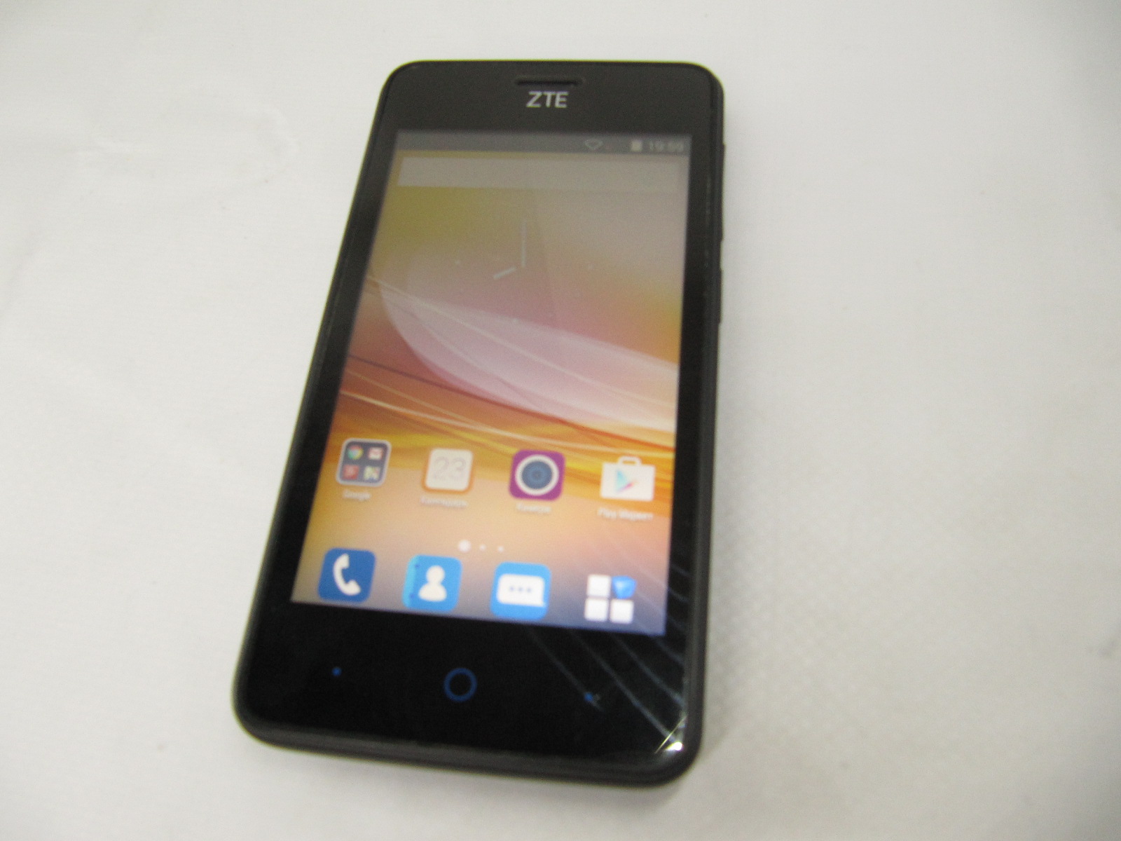 Смартфон ZTE Blade A3 GSM, 3G. экран 4