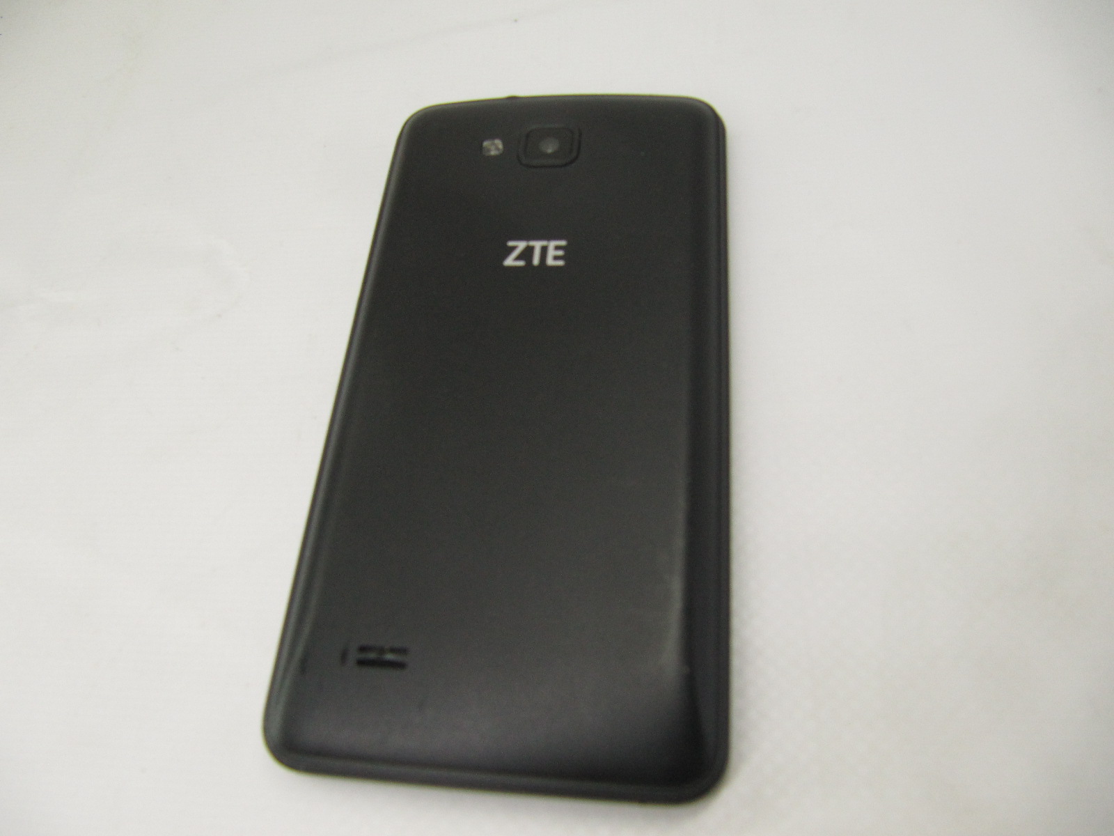 Смартфон ZTE Blade A3 GSM, 3G. экран 4