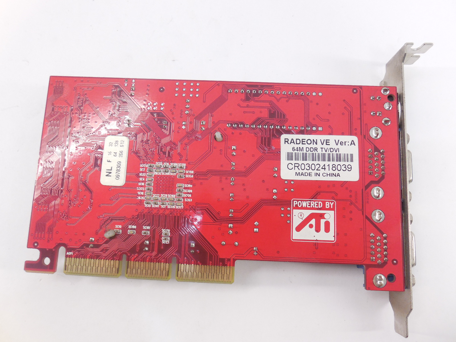 Radeon 7000 series. Видеокарта AGP-64mb. Видеокарта Radeon 7000 64mb PCI. Radeon ve 64m DDR DVI+vo. Видеокарта AGP VGA TV-out.