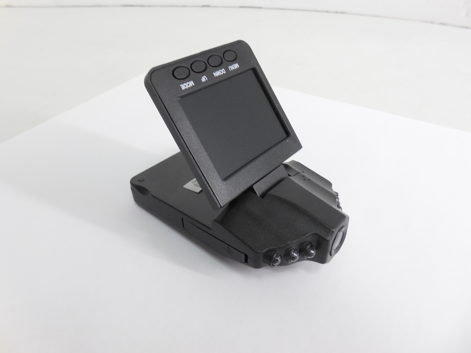 Дерьмо видеорегистратор Artway AV-022 - Pic n 262132