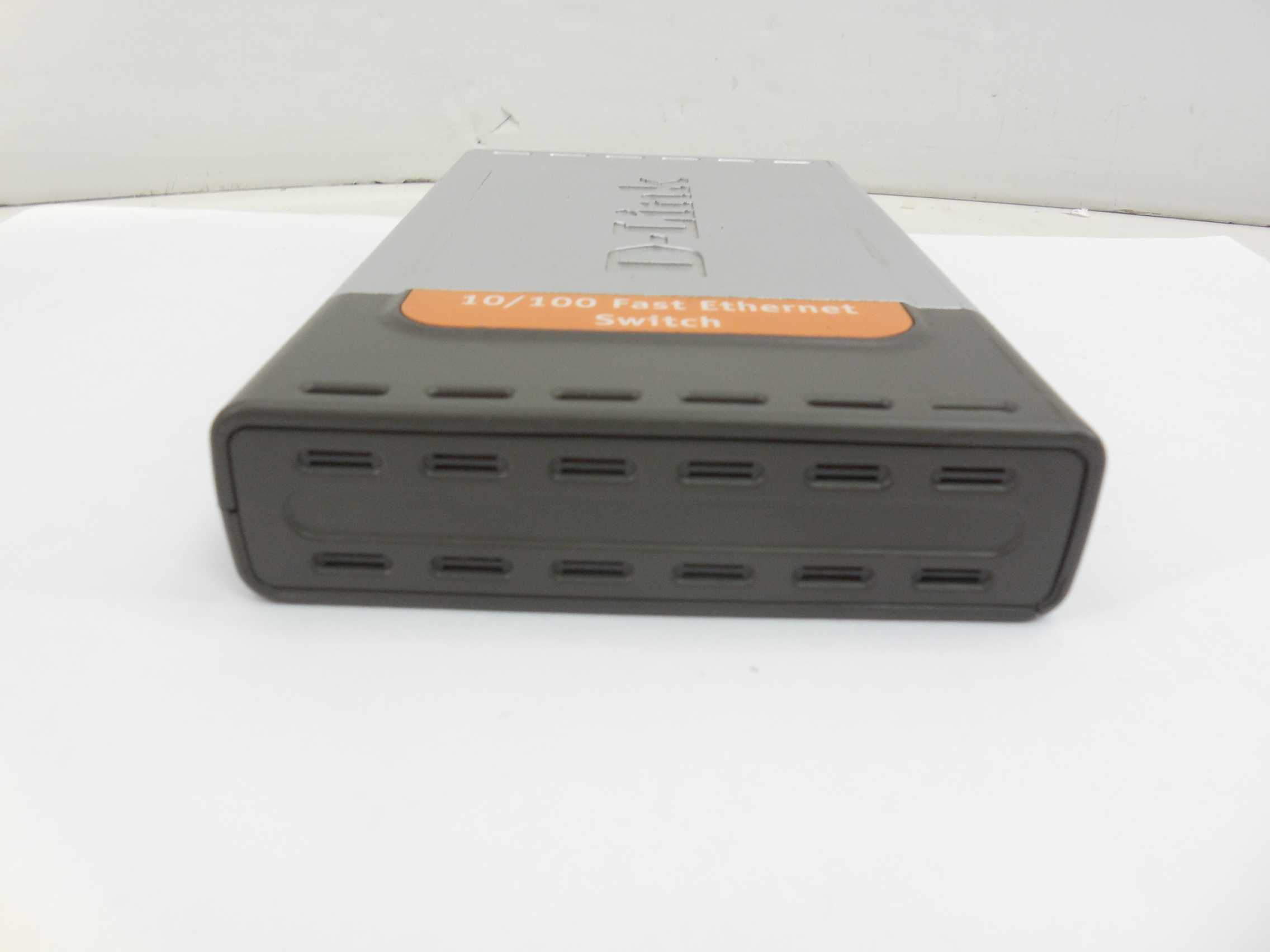 Коммутатор D-Link DES-2108 - Pic n 264947