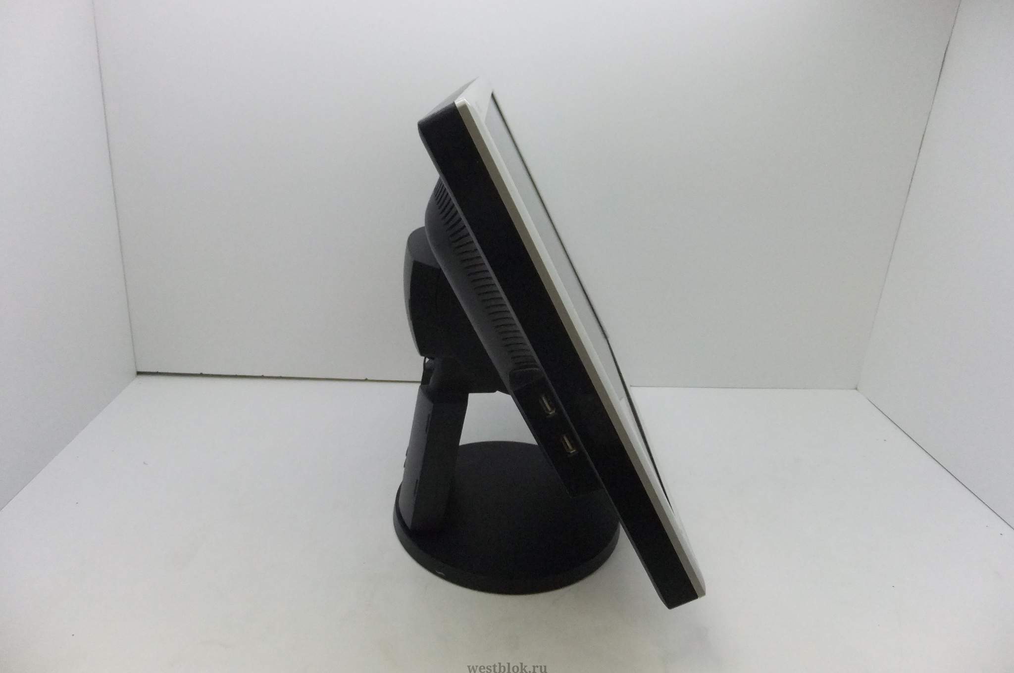 Монитор TFT 19" NEC MultiSync LCD1970GX - Pic n 109318