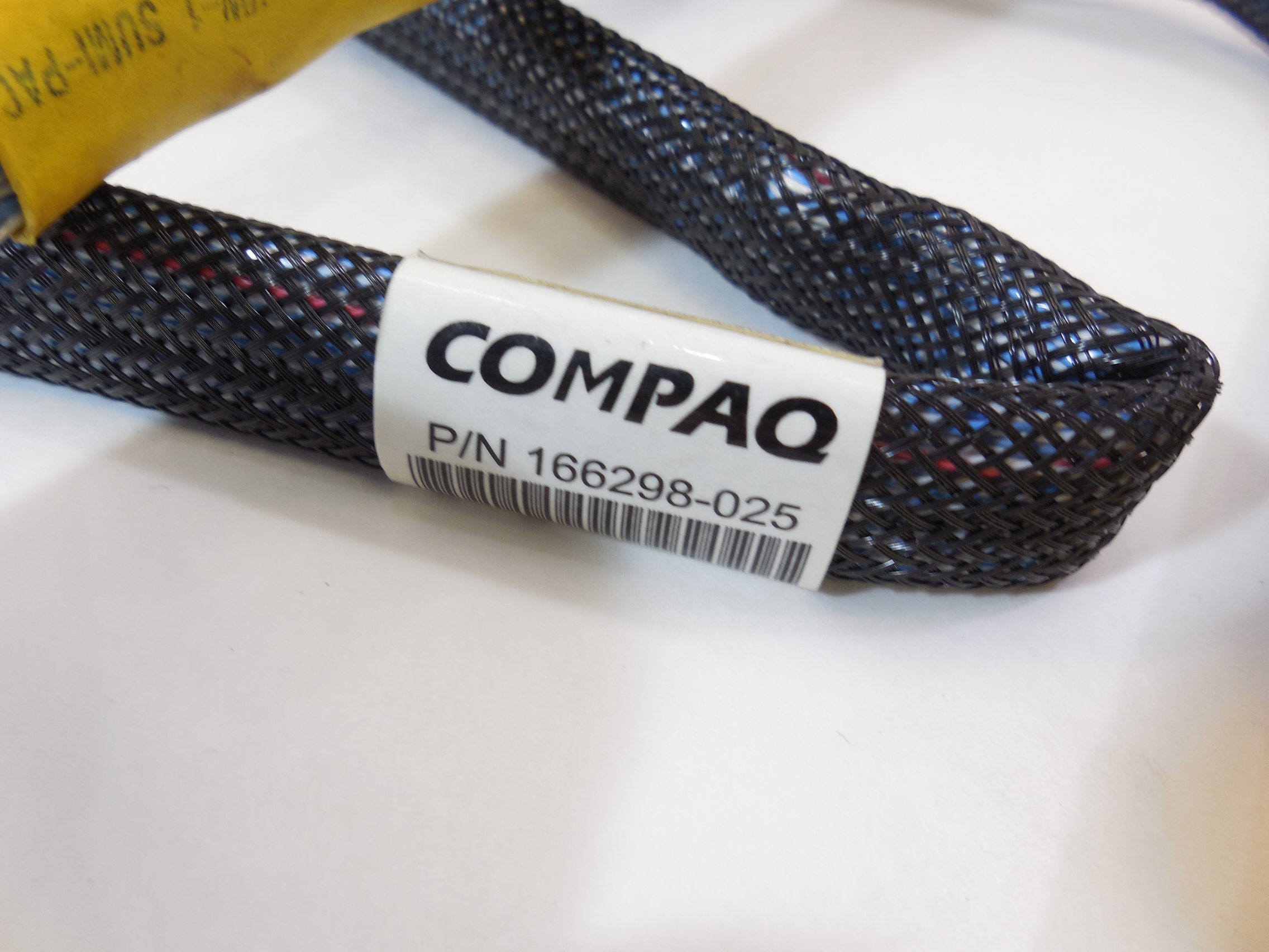 Кабель Compaq SCSI Ultra320 68pin 90 cм - Pic n 273518