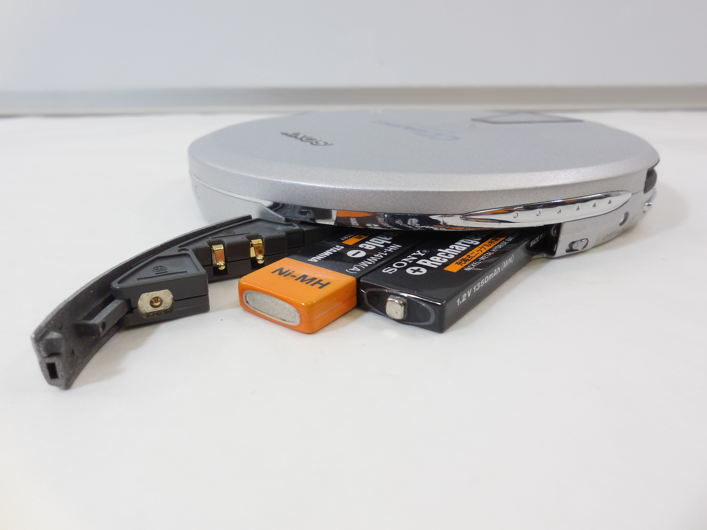 Портативный CD-плеер Sony D-EJ01 - Pic n 273331