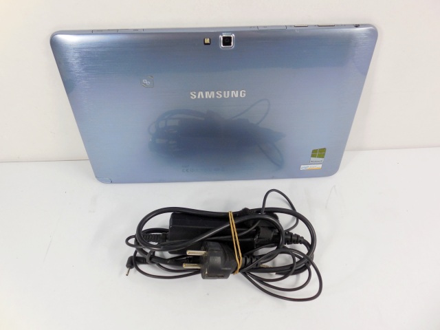 Купить Ноутбук Samsung Xe500t1c