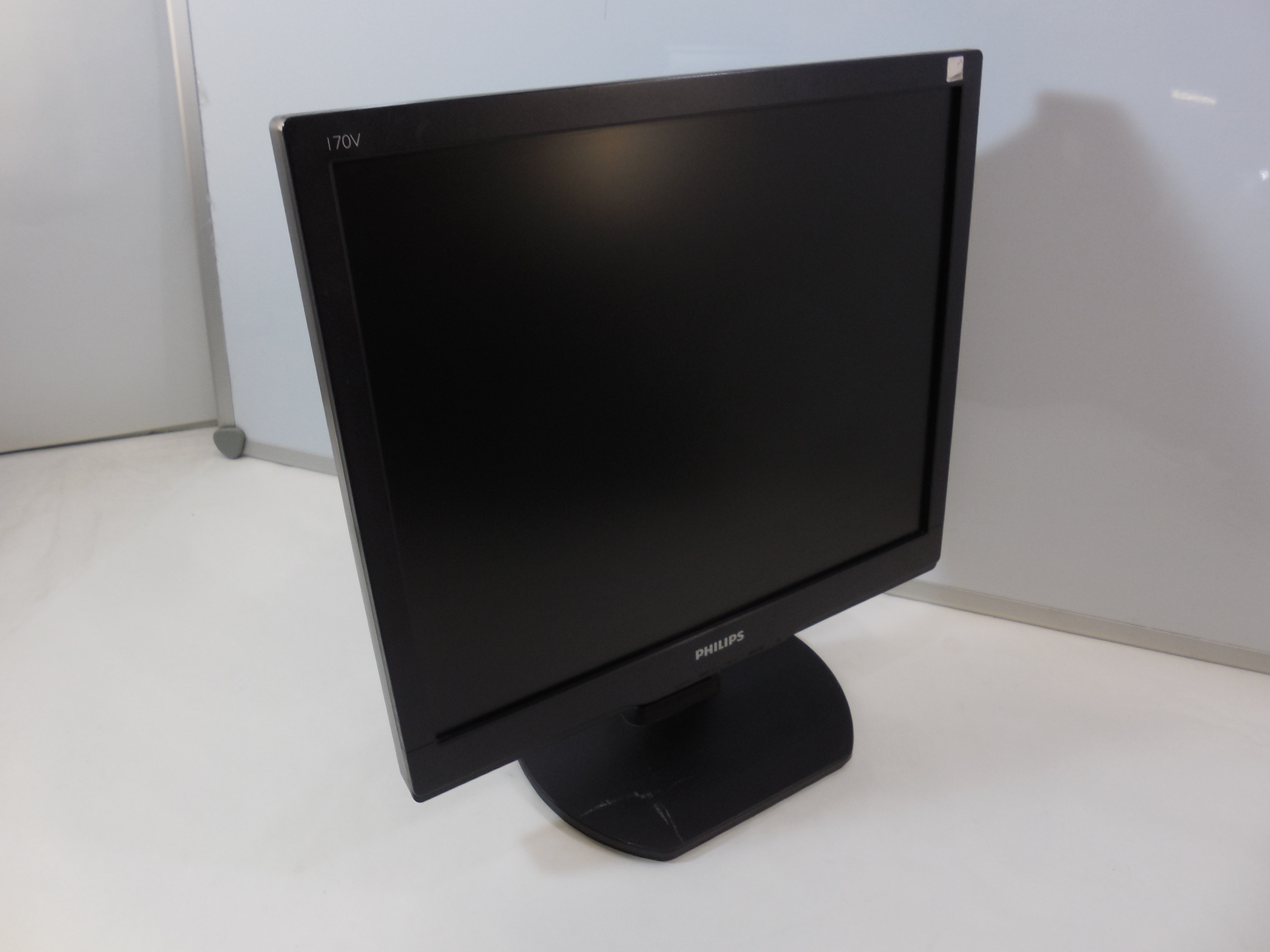 ЖК-монитор 17" Philips 170V - Pic n 276140