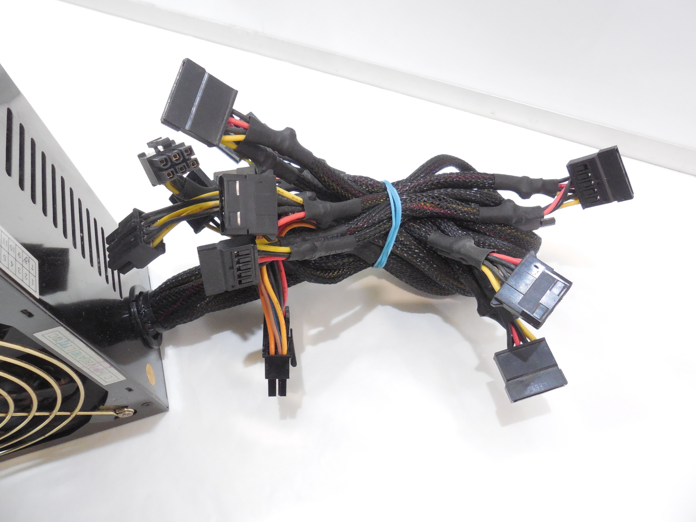 Блок питания HKC ATX-700-6070 700W - Pic n 278352