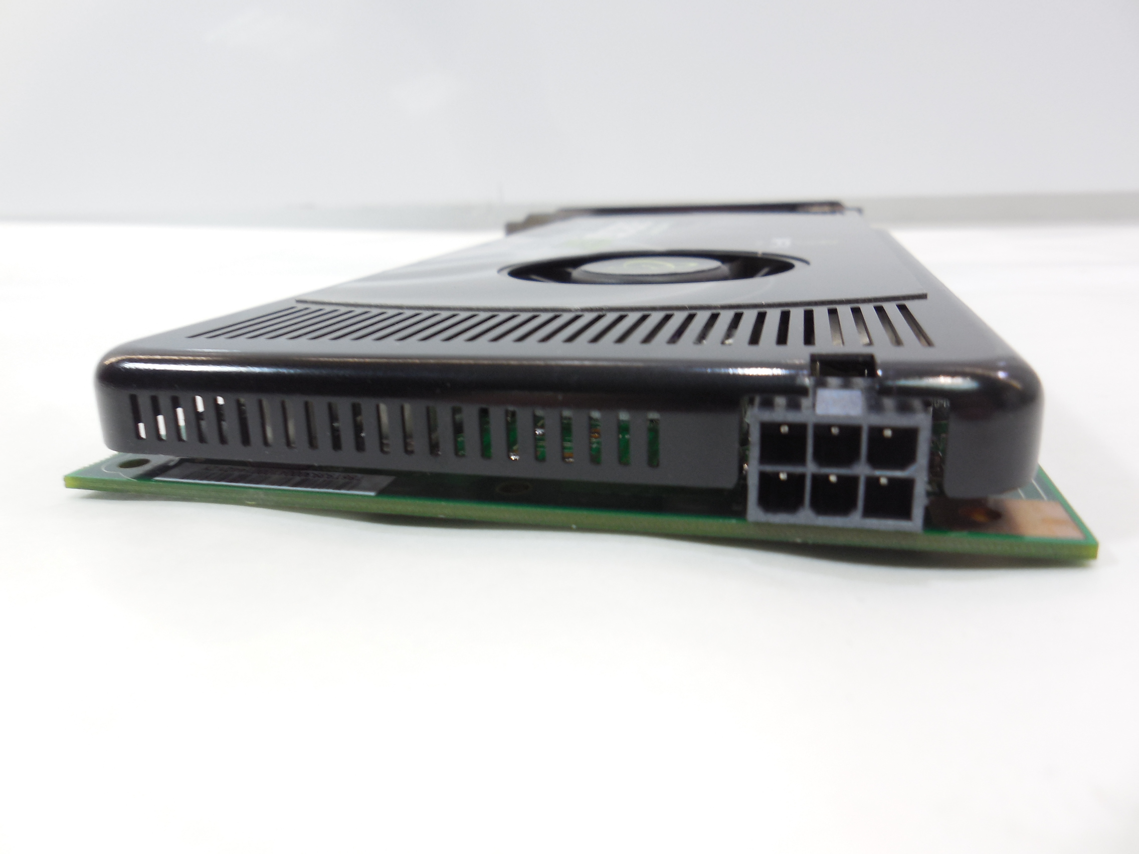 Видеокарта PCI-E XFX GeForce 8800 GT /512Mb - Pic n 279766