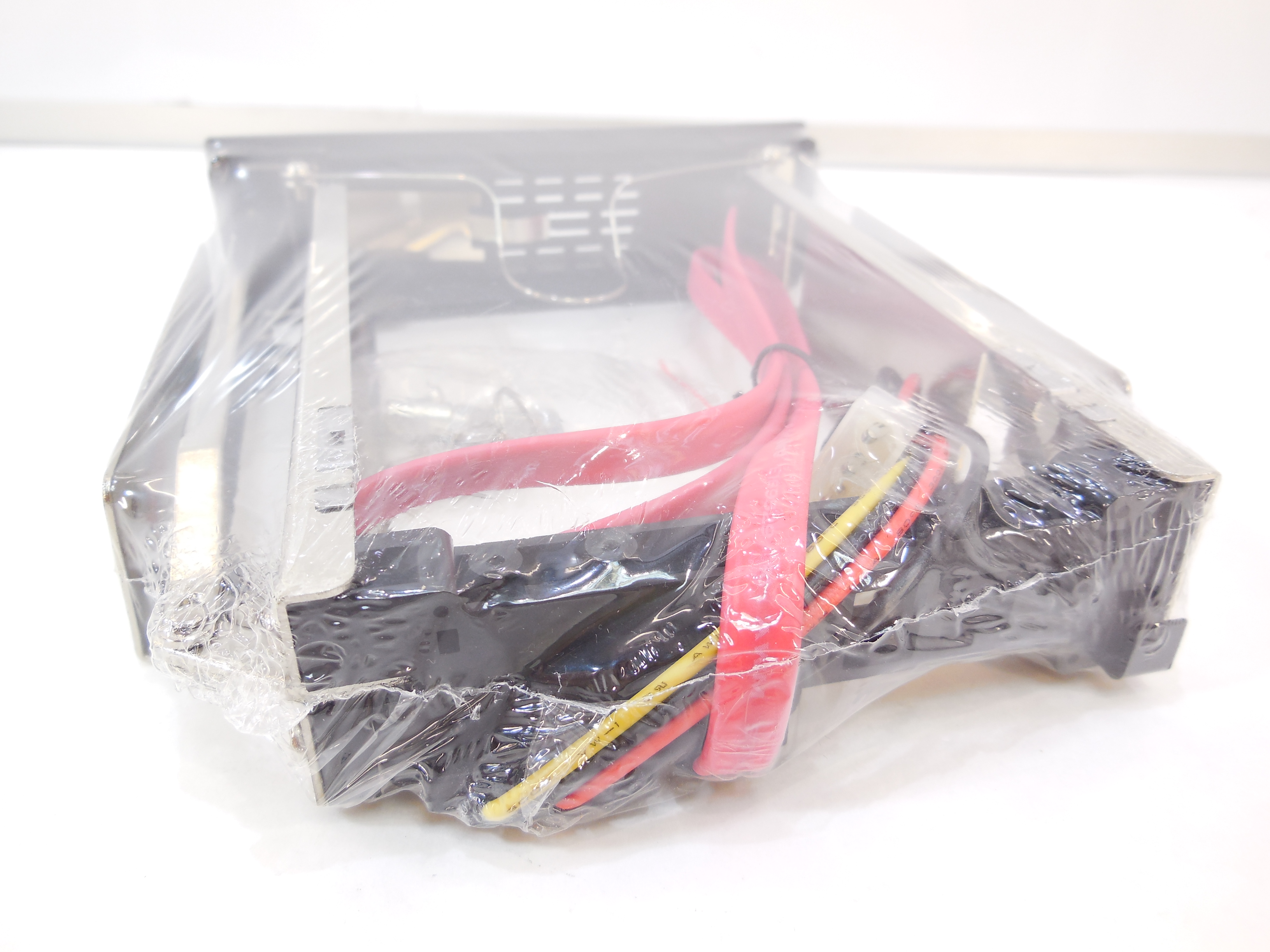 Мобильное шасси Mobile Rack iSwap 1000 SATA - Pic n 280516