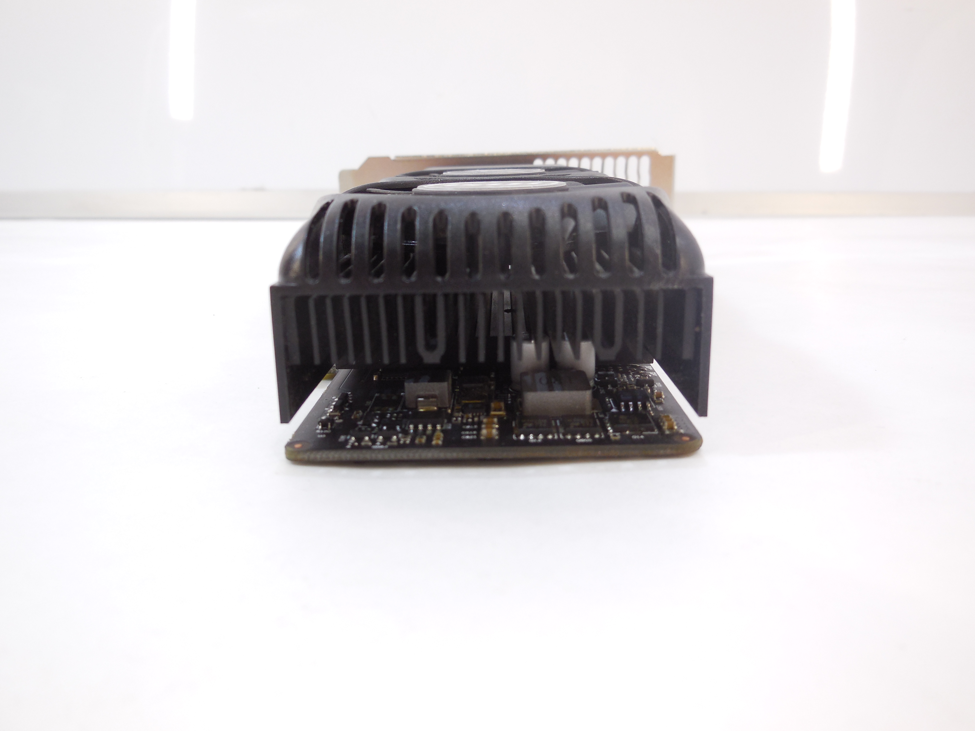 Видеокарта PCI-E GTX 1050 2Gb - Pic n 280819