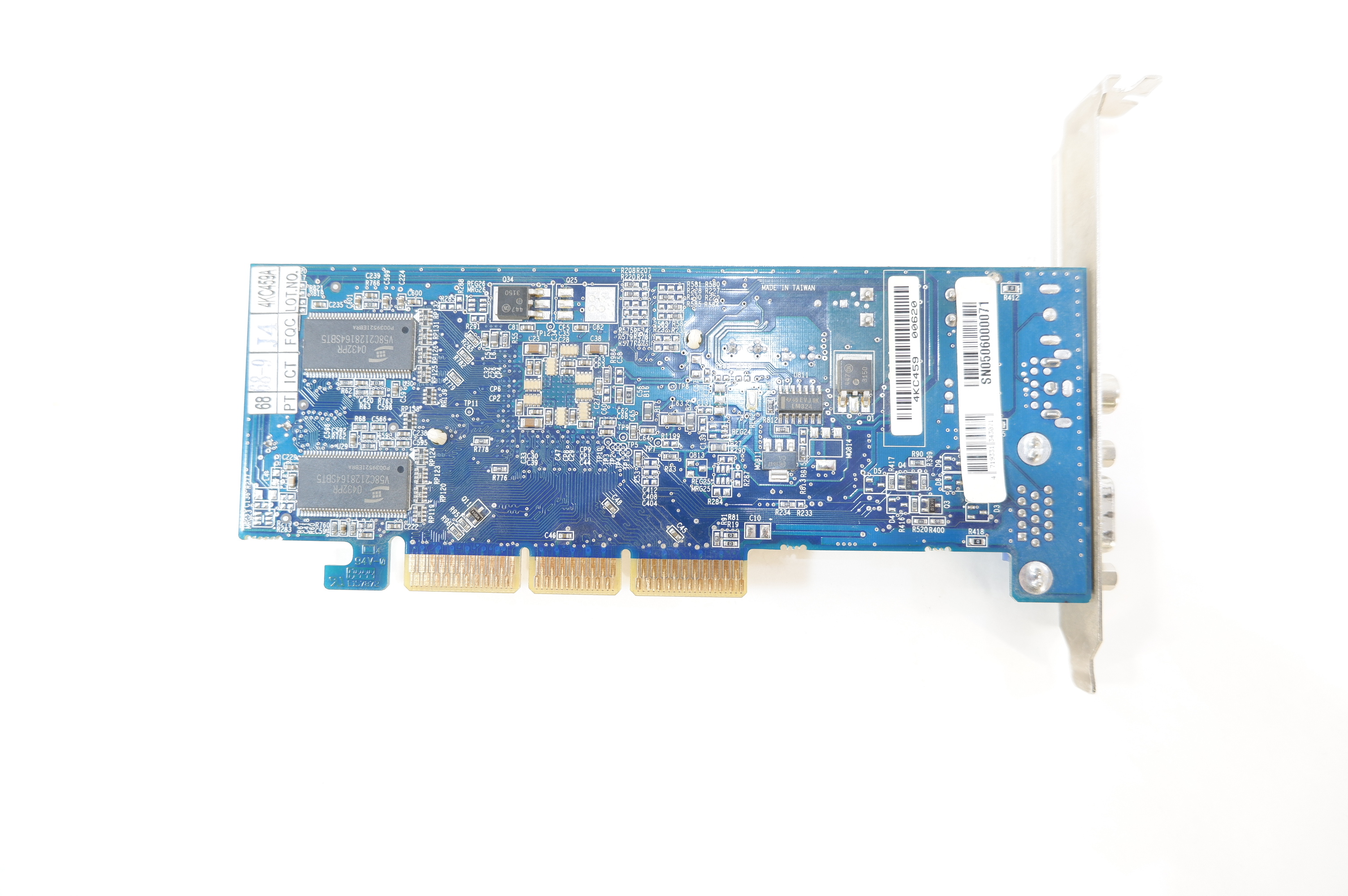 Видеокарта AGP Gigabyte GV-R92564T 64Mb 64Bit - Pic n 281049