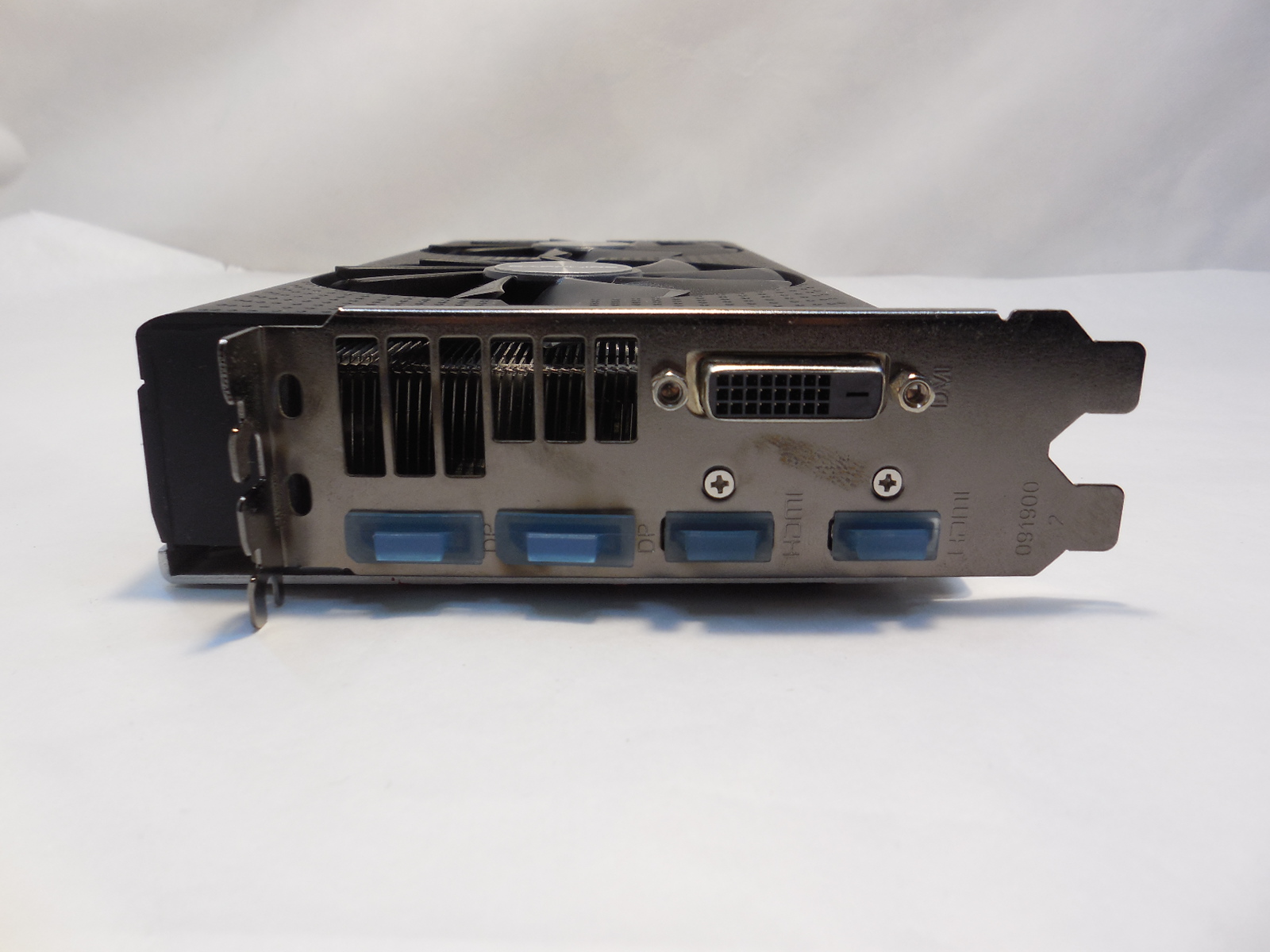 Видеокарта Sapphire Radeon Pulse RX 580 8Gb