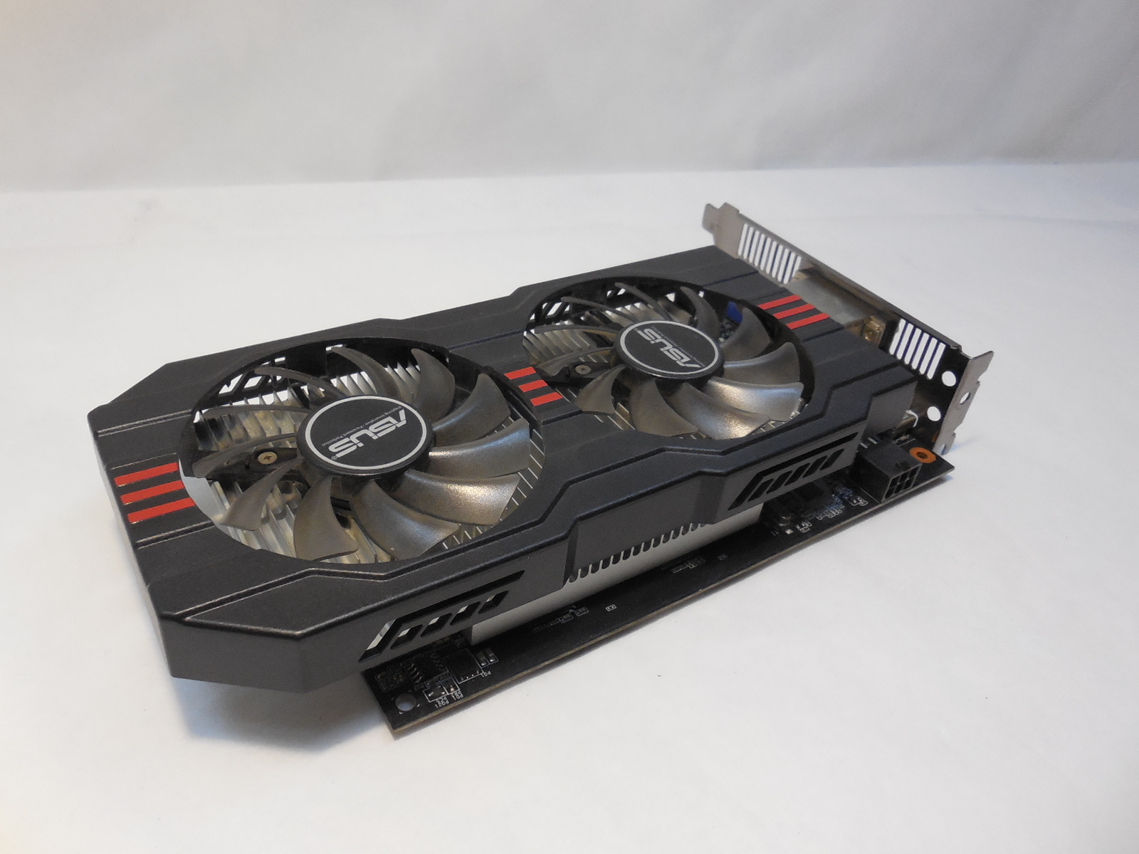 Не работает видеокарта gtx 650 ti