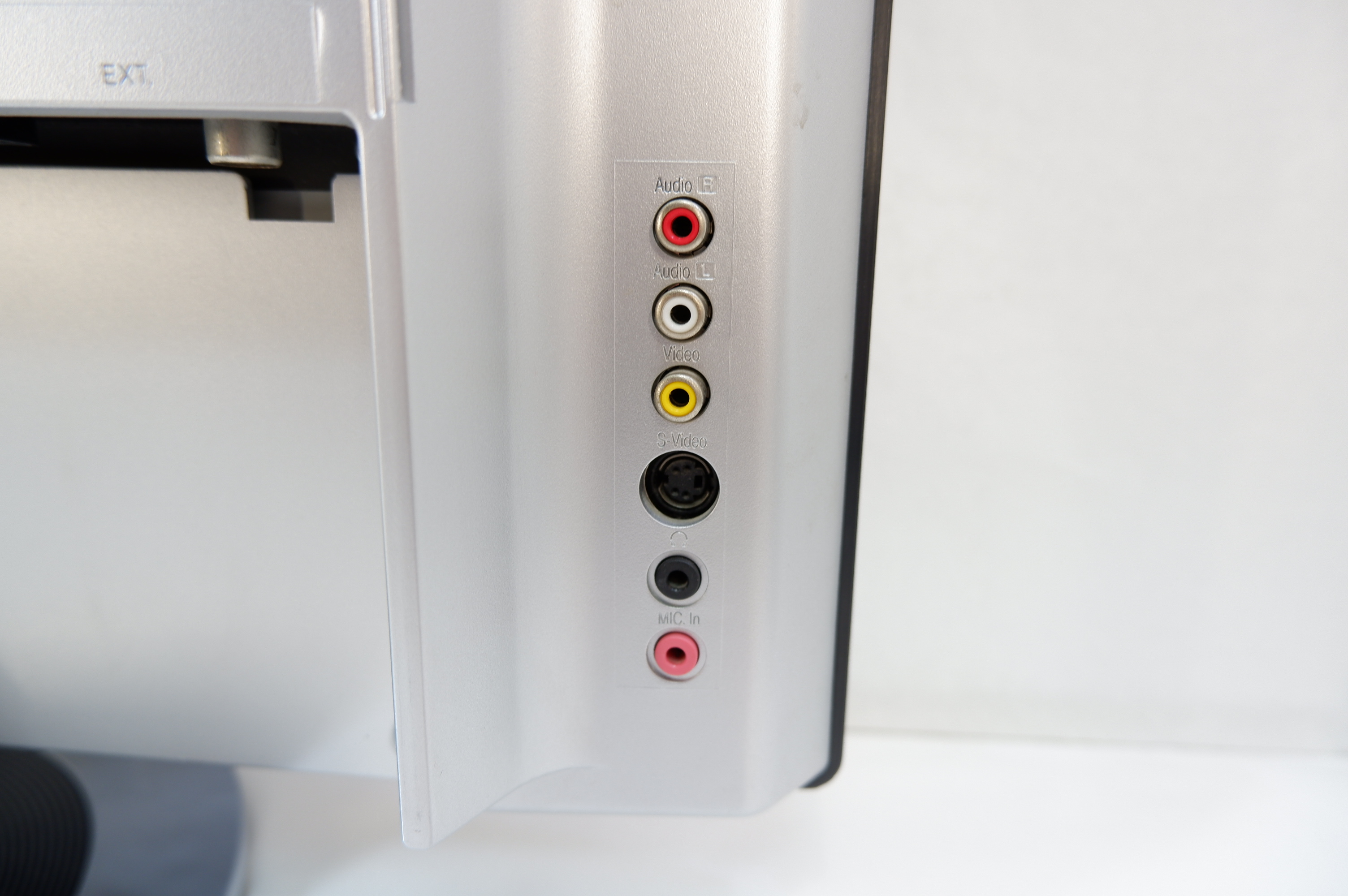 ЖК-телевизор 19 LG Flatron L193ST - Pic n 282003