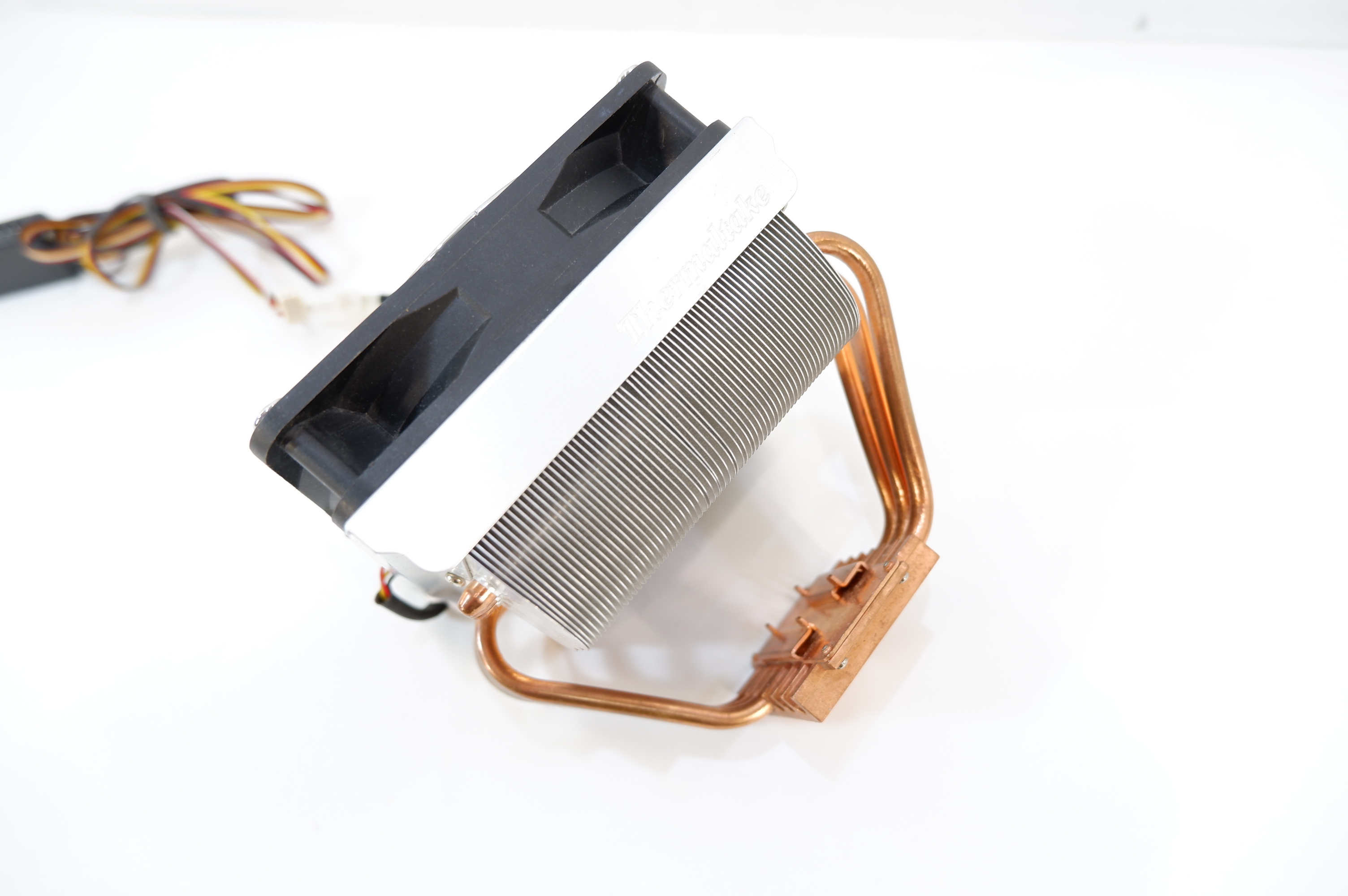 Легендарный Кулер Thermaltake Big Typhoon CL-P0114 - Pic n 282548