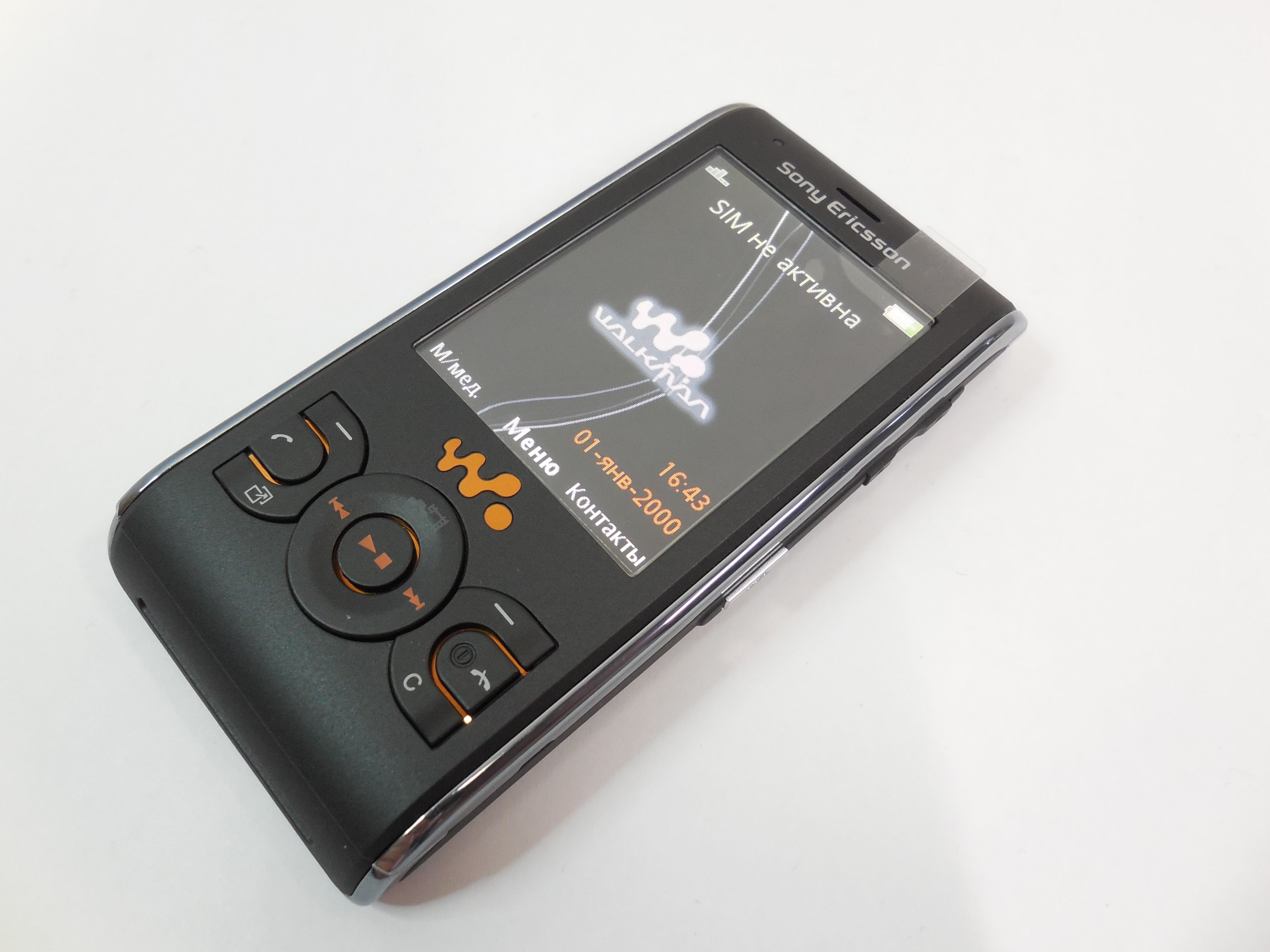 Мобильный телефон Sony Ericsson W595