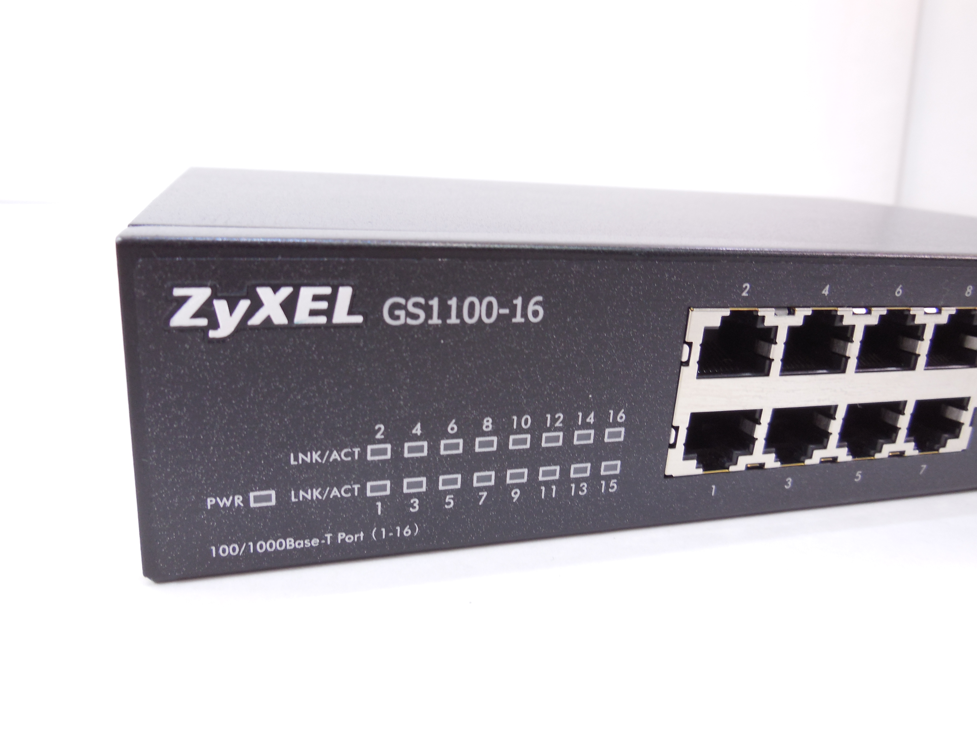 Коммутатор ZYXEL GS1100-16, 16 портов
