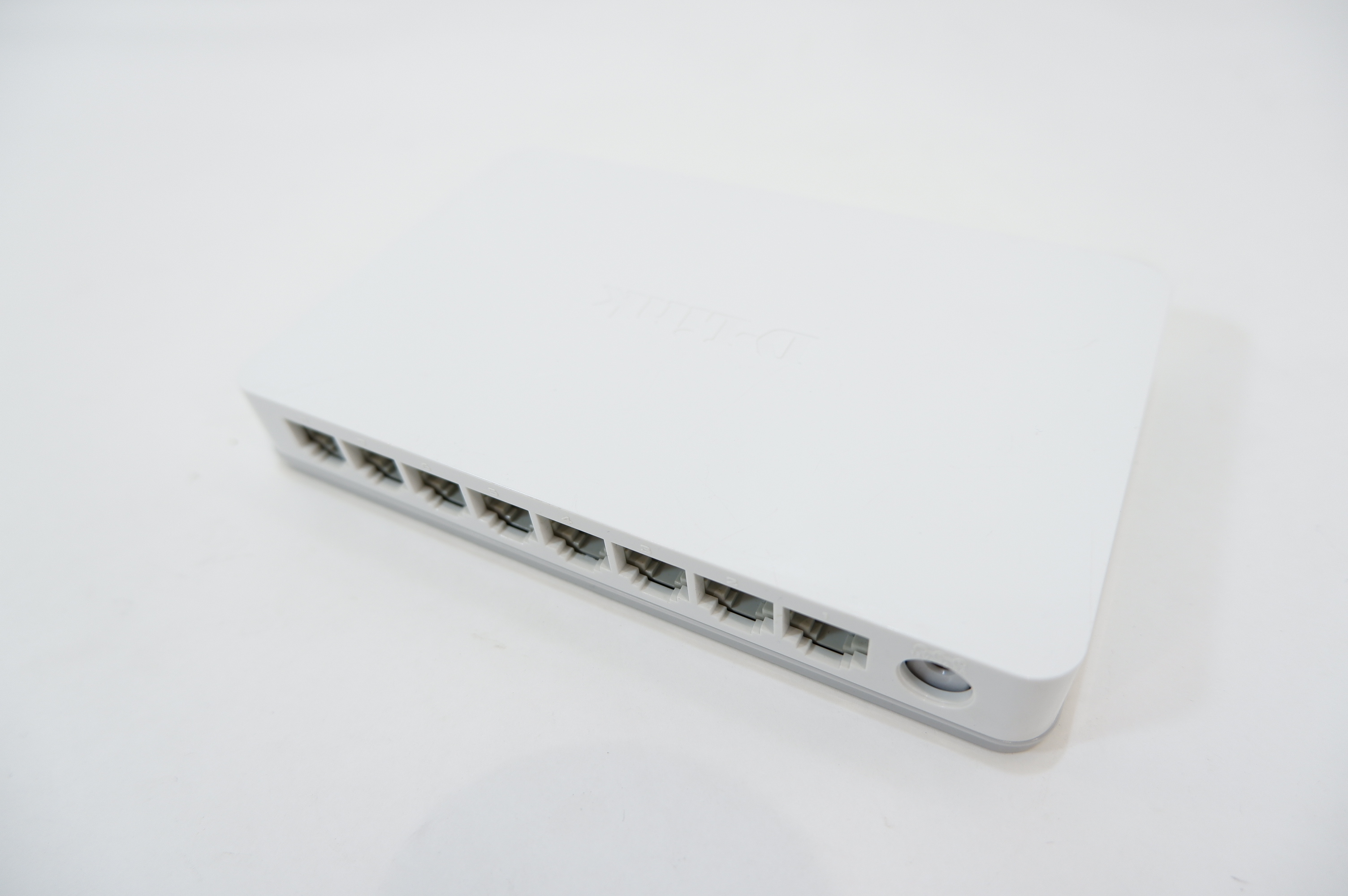 Коммутатор D-Link DGS-1008C - Pic n 287312