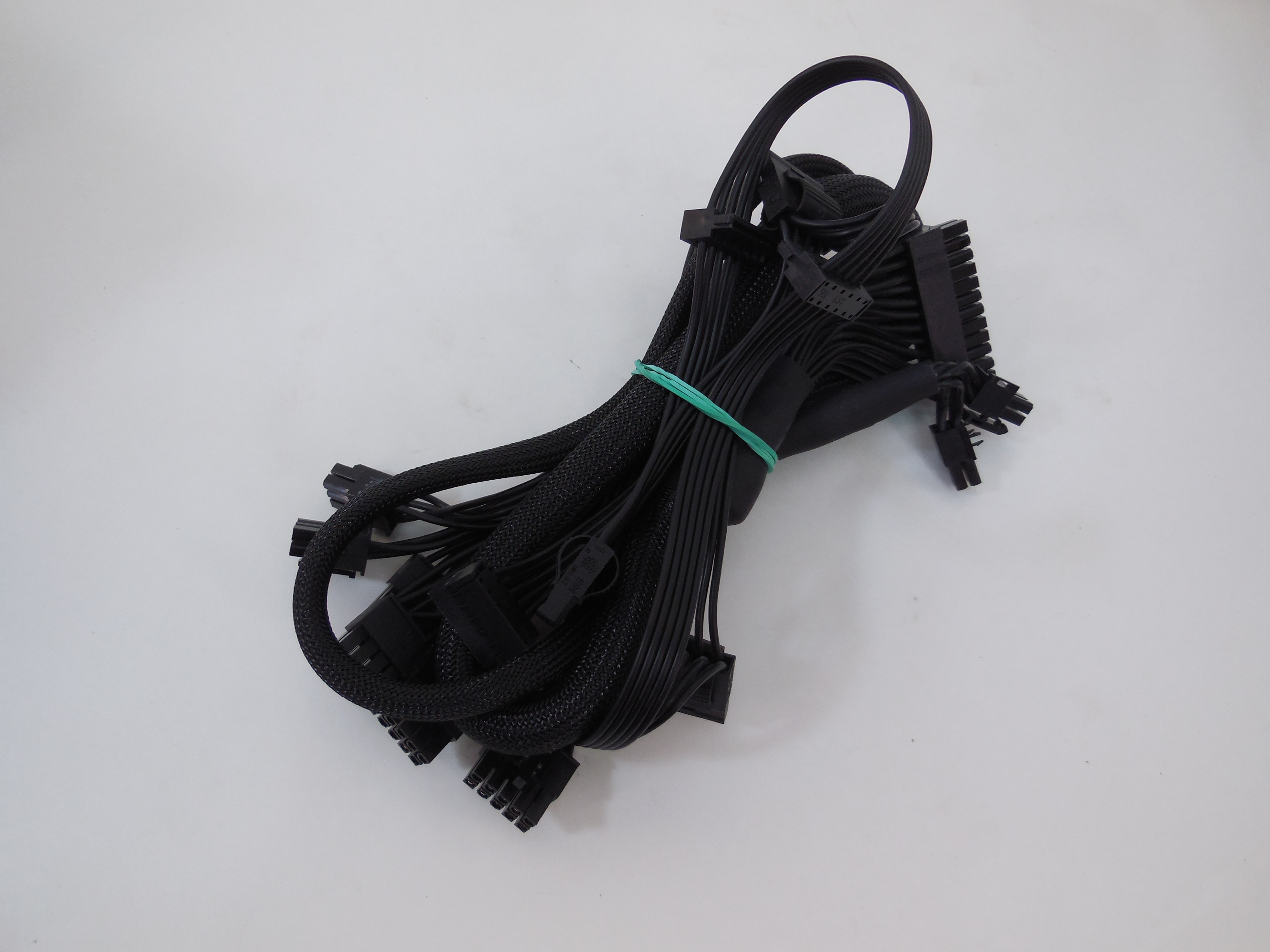 Блок питания Corsair RM550x 550 Вт - Pic n 290668