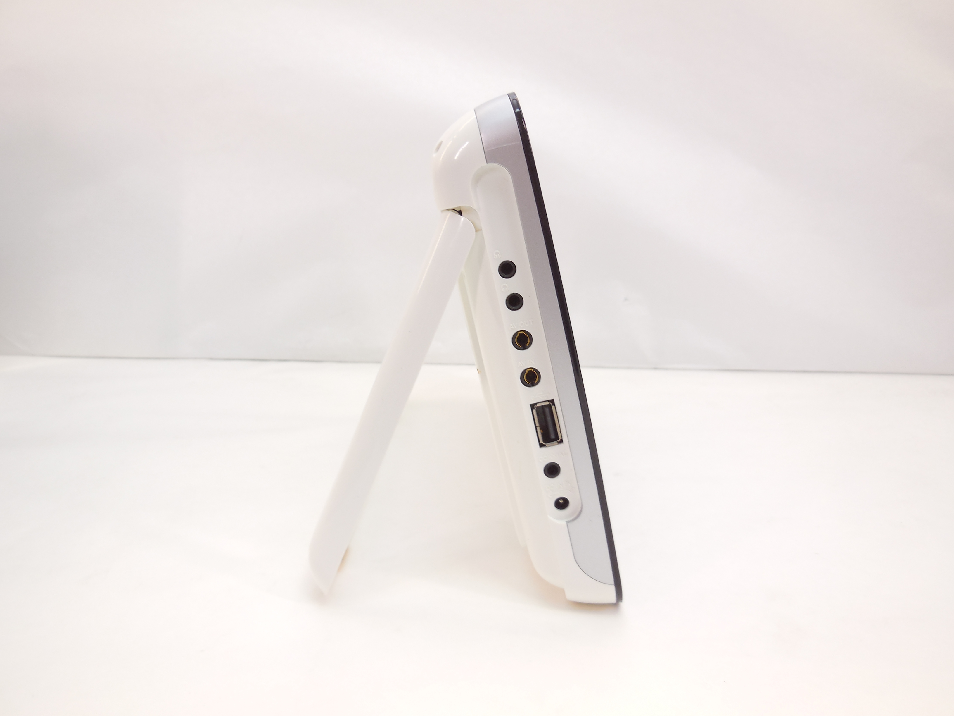 Портативный DVD-плеер Philips PET830 - Pic n 291496