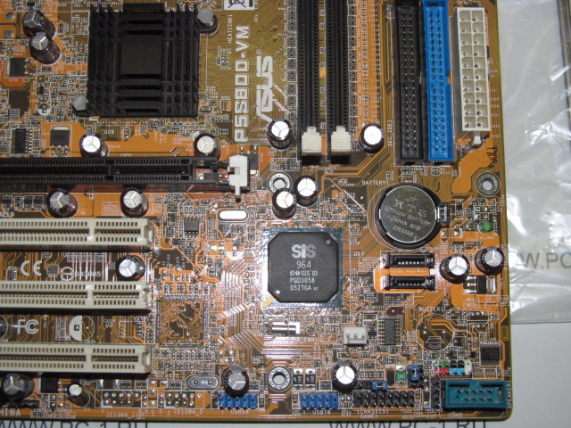 Материнская плата MB ASUS P5S800-VM /Socket 755 /3xPCI /1xAGP /2xDDR DIMM /2xSATA /4xUSB /SVGA /Sound /LAN /LPT /COM /mATX /Заглушка