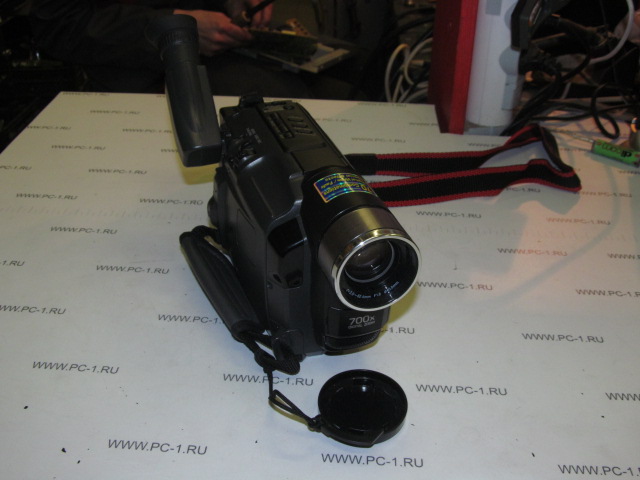 Видеокамера JVC GR-FX14EG /Формат VHS-C /Разъемы