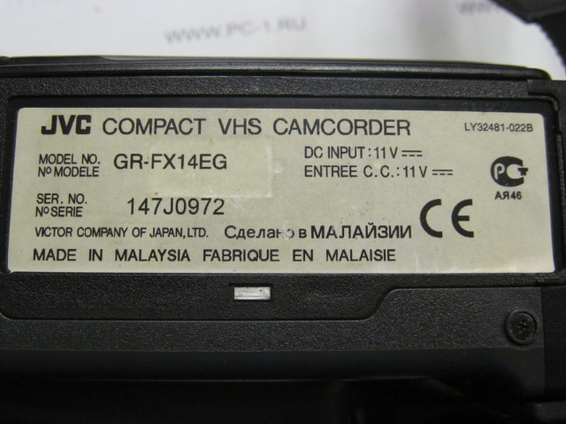 Видеокамера JVC GR-FX14EG /Формат VHS-C /Разъемы