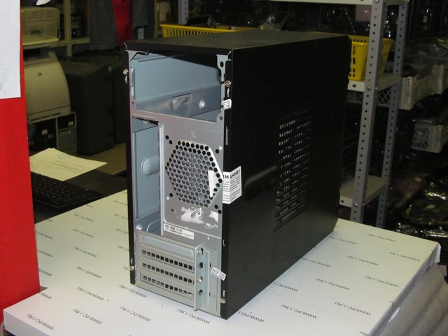 Корпус mATX, Midi-Tower InWin EN030 Black без блока питания /5.25 x2, 3.5 x2 /Front USB, Audio