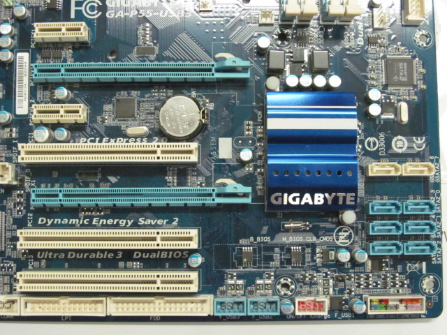 Материнская плата MB Gigabyte GA-P55-USB3 /Socket 1156 /3xPCI /2xPCI-E x16 /2xPCI-E x1 /4xDDR3 /8xSATA (2xSATA 3) /10xUSB (2xUSB 3.0) /Sound /SPDIF /LAN /ATX /BOX
