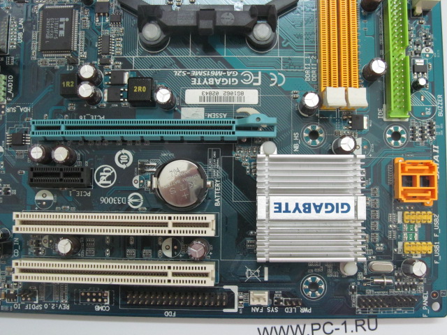 Материнская плата MB Gigabyte GA-M61SME-S2L /Socket AM2 /2xPCI /PCI-E x16 /PCI-E x1 /2xDDR2 /2xSATA /Sound /LAN /4xUSB /COM /VGA /LPT /mATX /заглушка