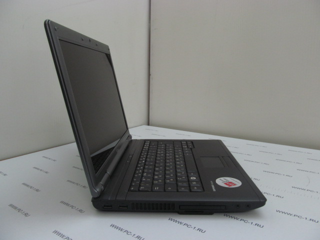 Ноутбук Fujitsu Siemens Esprimo Mobile M9400 Цена