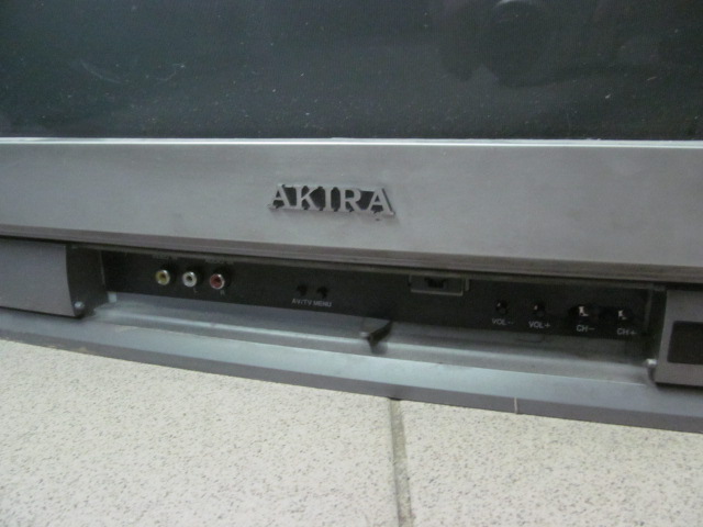 Hs 21. Усилитель Akira HTS 292-998. Телевизор Akira CT-21hs9. ЭЛТ телевизор Akira. Akira ct14pf9 кнопка включения.