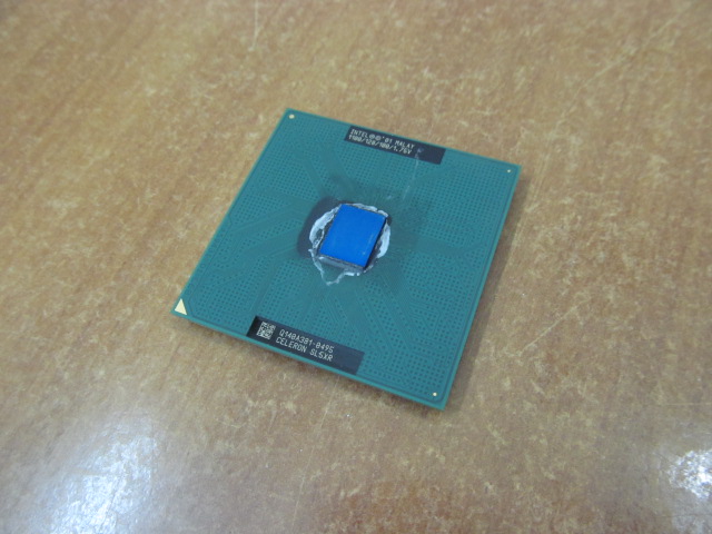 Процессор Socket 370 Intel Celeron 1.1GHz /100FSB /128k /SL5XR