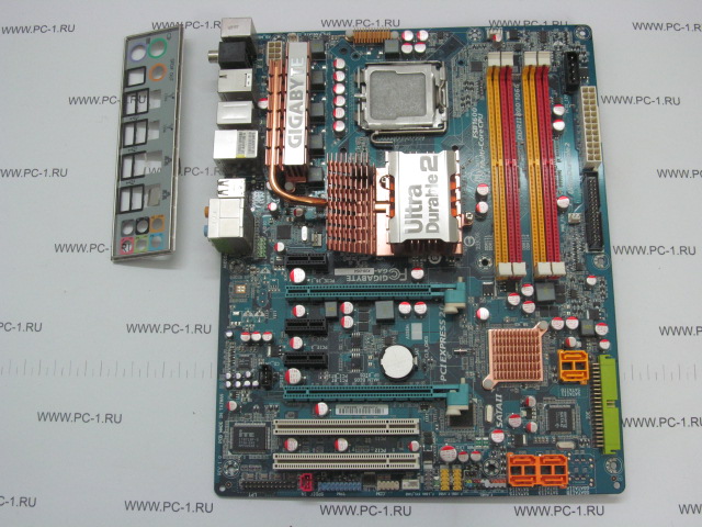 Материнская плата MB Gigabyte GA-X38-DS4 /Socket 775 /2xPCI-E x16 /3xPCI-E x1 /2xPCI /4xDDR2 /6xSATA /Sound /8xUSB /1394 /LAN /ATX /Заглушка