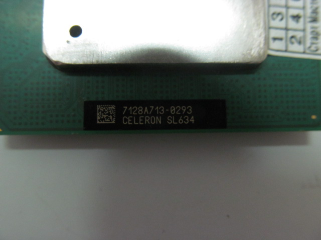 Процессор Socket 370 Intel Celeron 950MHz /128k /100FSB /SL634