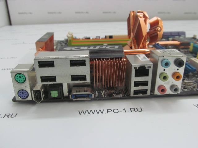 Материнская плата MB MSI P45 Platinum (MS-7512) /Socket 775 /2xPCI /2xPCI-E x16 /2xPCI-E x1 /4xDDR2 /8xSATA /Sound /6xUSB /LAN /E-SATA /1394 /SPDIF /ATX /Заглушка