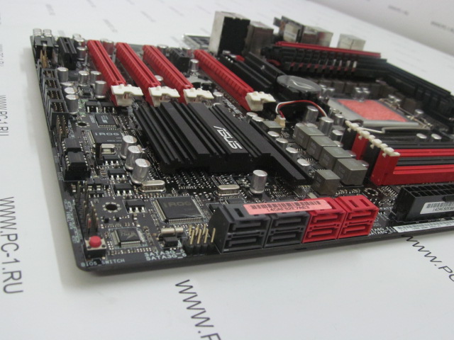 Материнская плата MB ASUS Maximus IV Extreme-Z /Intel Z68 /Socket 1155 /PCI-E x1 /PCI-E x4 /4xPCI-E x16 /4xDDR3 /8xSATA /8xUSB 3.0 /Sound /2xGLAN /2xE-SATA /S/PDIF /ATX /Заглушка, мануал, драйвер