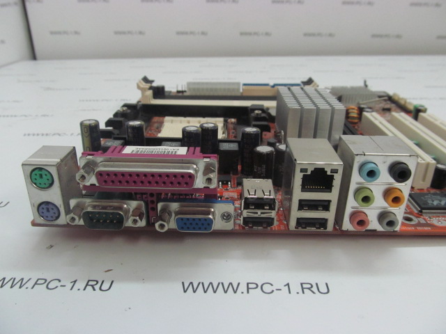 Материнская плата MB Foxconn 6150K8MA-8KRS /Socket 939 /3xPCI /PCI-E x16 /4xSATA /4xDDR /4xUSB /LPT /COM /VGA /Sound /LAN /mATX /Заглушка