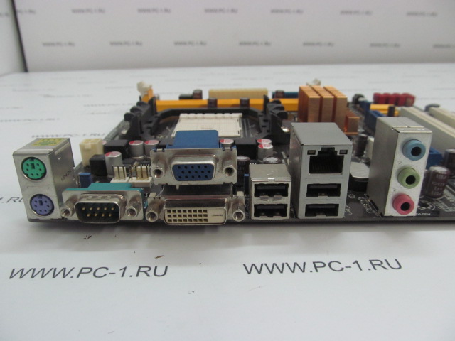 Материнская плата MB ASUS M2A74-AM /Socket AM2+ /2xPCI /PCI-E x16 /PCI-E x1 /2xDDR2 /4xSATA /Sound /4xUSB /LAN /VGA /DVI /COM /mATX