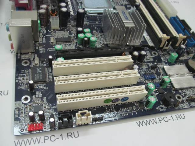 Материнская плата MB FOXCONN PC915M12-GL-6LS /Socket 775 /3xPCI /PCI-E x16 /2xDDR /2xDDR2 /4xSATA /Sound /4xUSB /SVGA /LAN /LPT /COM /mATX /заглушка