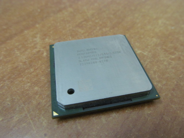 Процессор Socket 478 Intel Pentium IV 2.53GHz /533FSB /512k /1.525V /SL6DW