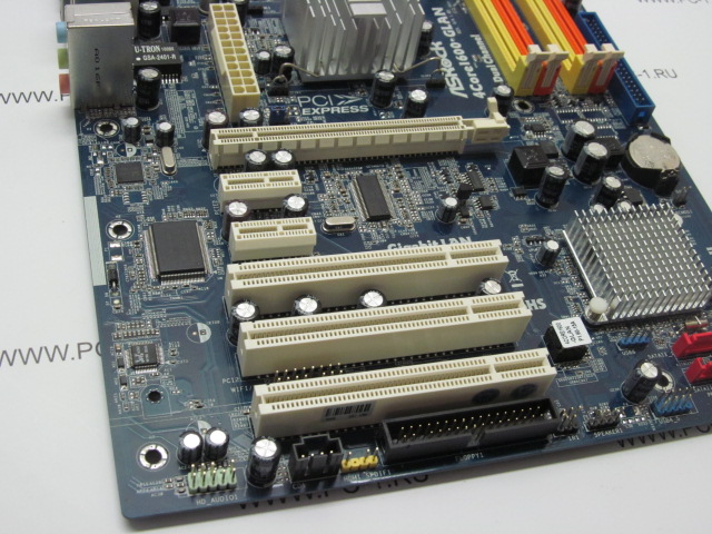 Материнская плата MB ASRock 4Core1600-GLAN Socket 775 /3xPCI /1xPCI-E 16x /2xPCI-E 4x /4xDDR2 DIMM /Sound /4xUSB /LAN /4xSATA /COM /LPT /ATX /Заглушка