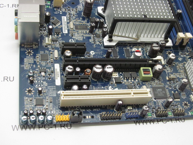 Материнская плата MB Intel DG45ID /Socket 775 /1xPCI /PCI-E x16 /2xPCI-E x1 /4xDDR2 DIMM /5xSATA /Sound 7.1 /SVGA Intel GMA X4500 DVI HDMI /6xUSB /E-Sata /LAN /IEEE 1394 /mATX