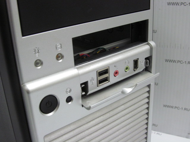 Корпус mATX Chieftec Smart (SM-01B-SL-350F) /Установка материнской платы - обратная (крышка корпуса с правой стороны) /Материал - Сталь /Цвет -Черный /Front USB, Audio, 1394 /Кол-во 3,5" отсеков