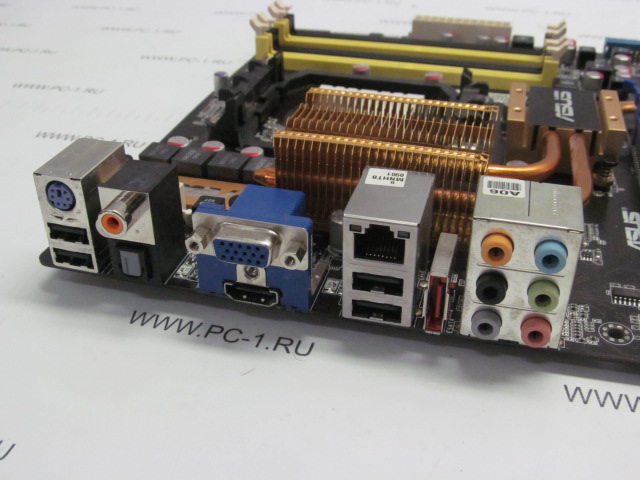 Материнская плата MB ASUS M3N-HT Deluxe/Mempipe /Socket AM2+ /3xPCI-E /4xDDR2 /PCI-E x1 /2xPCI /6xSATA (SATA RAID) /VGA /HDMI /LAN /Sound /e-SATA /Optical S/PDIF /4xUSB /ATX